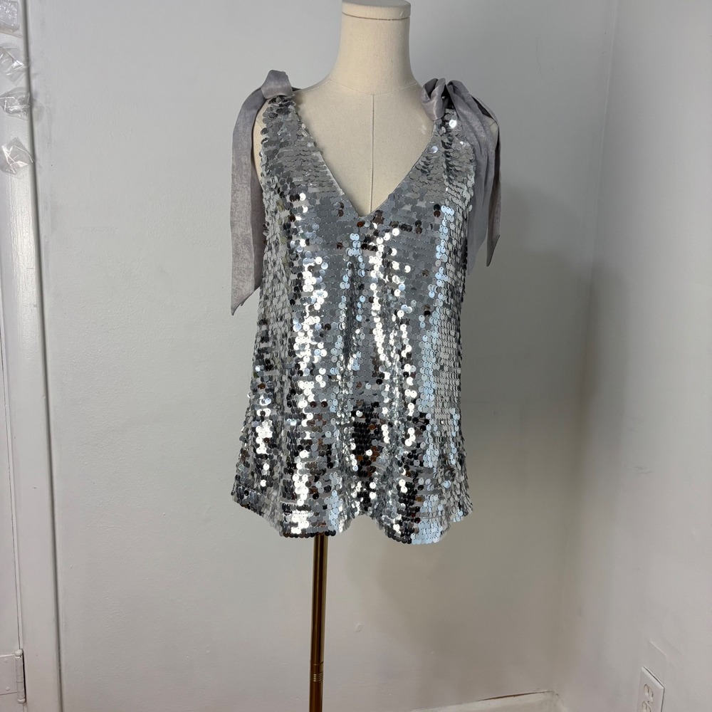 AURA Silver Sequin Tank Top Disco Glam Bow-Tie Shoulder Festival Concert Women M - Picture 9 of 10